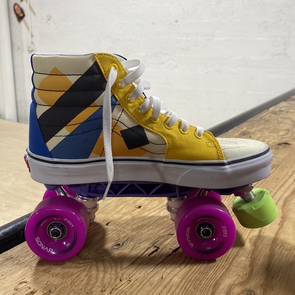 Custom MoMA Vans Roller Skates Mens 7.0/Women’s 8.5 - Picture 5 of 11